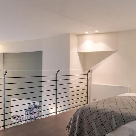 Apartamento Funicolare - By Myhomeincomo Como