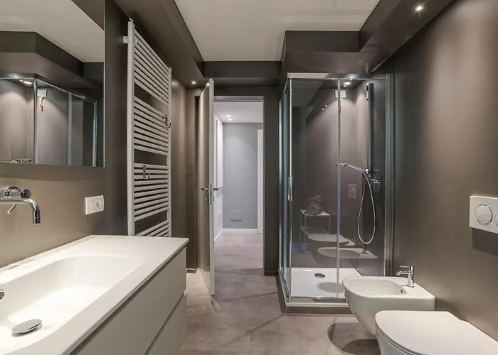 Funicolare - By Myhomeincomo 아파트 *