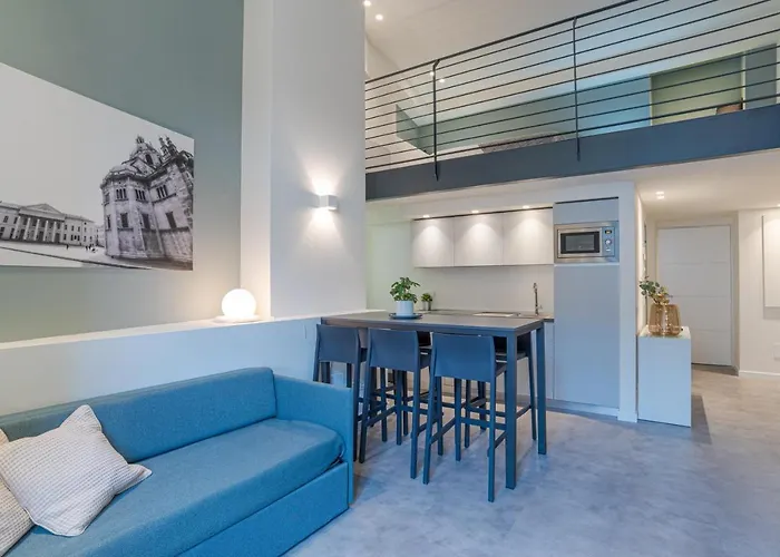 Apartament Funicolare - By Myhomeincomo *