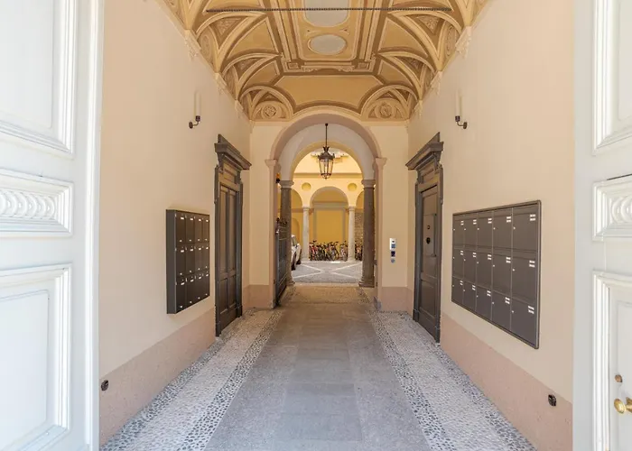 Funicolare - By Myhomeincomo Apartamento